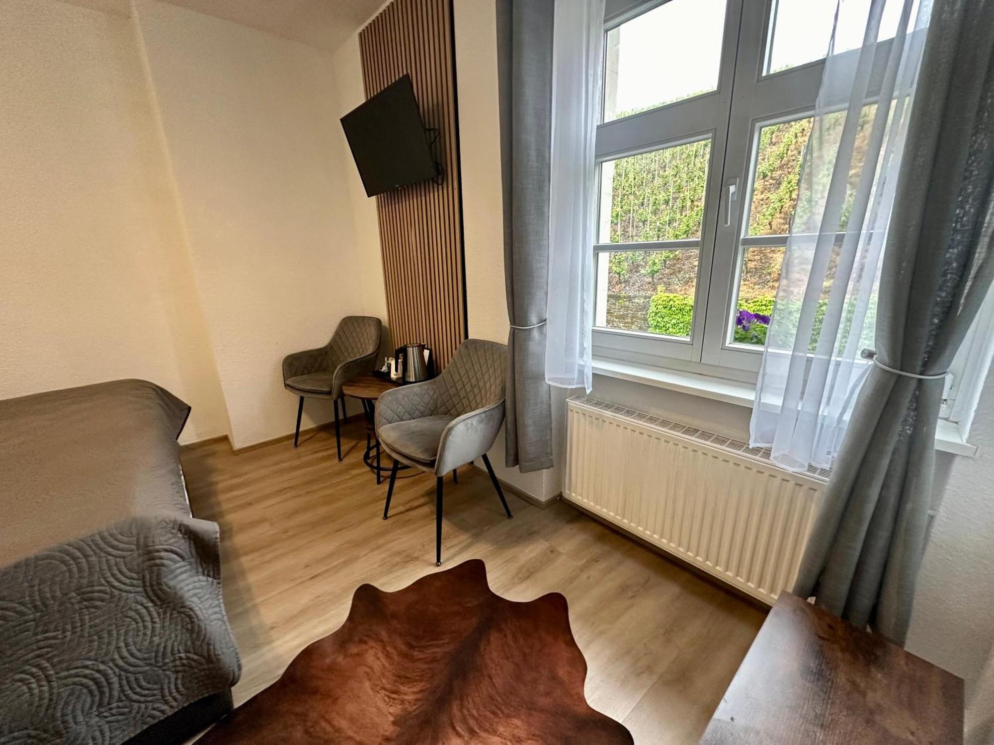 Hotel Restaurant Wuerzig In Ürzig المظهر الخارجي الصورة